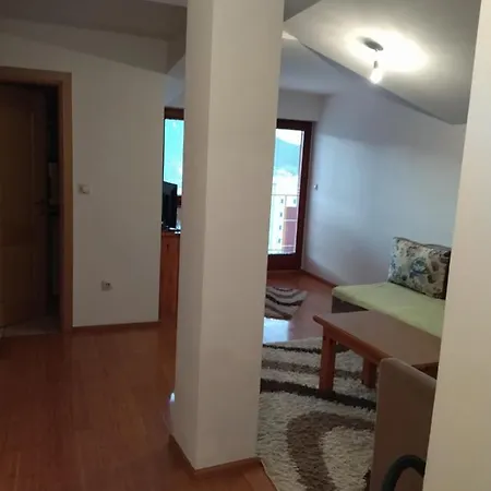 Stan Na Dan Ljubica بال